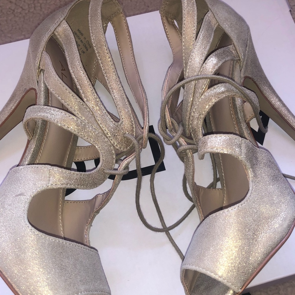 Shoes sandals